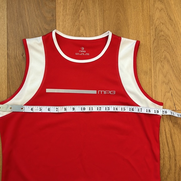 MPG Women’s Activewear Top - Picture 5 of 6